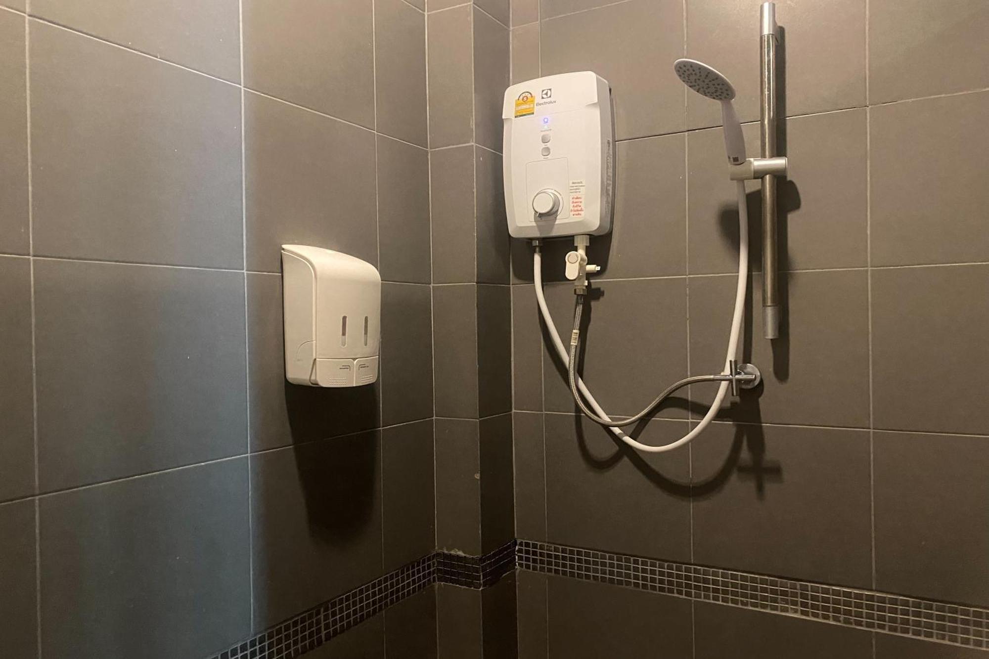 Friendly Hotel Krabi Zewnętrze zdjęcie
